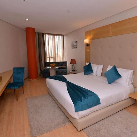 Le 135 Appart Hotel Casablanca Bagian luar foto