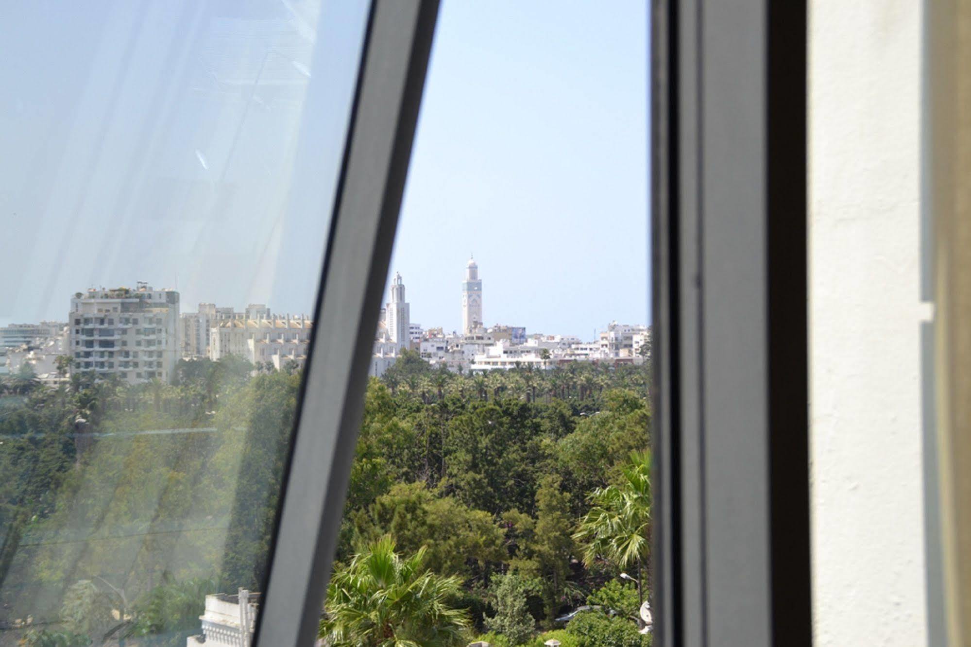 Le 135 Appart Hotel Casablanca Bagian luar foto
